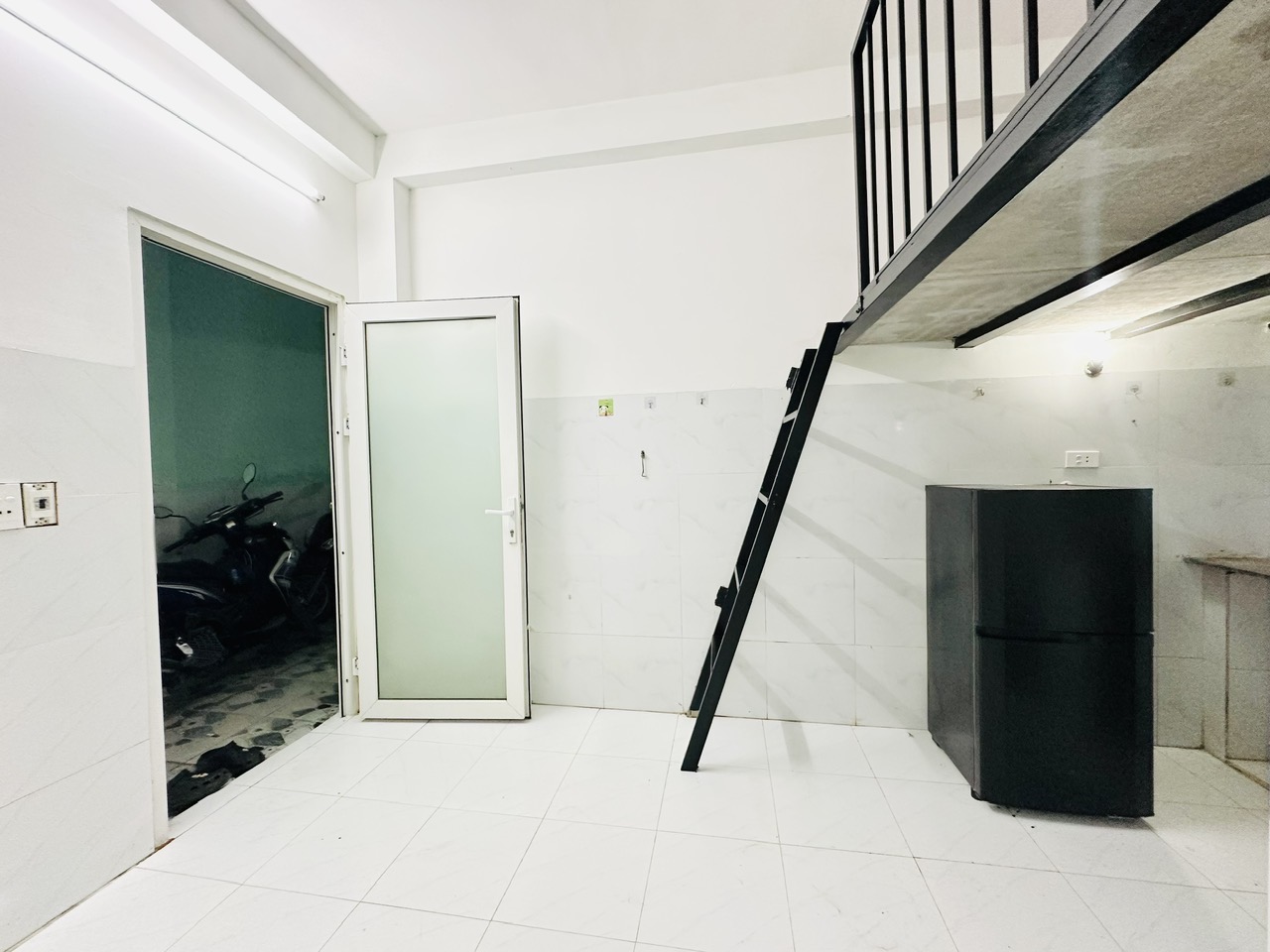 Ảnh 5 của Dương Quảng Hàm Khu Sầm uất cạnh nhiều trường Đại Học