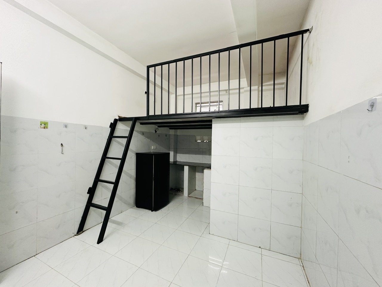Dương Quảng Hàm Khu Sầm uất cạnh nhiều trường Đại Học
